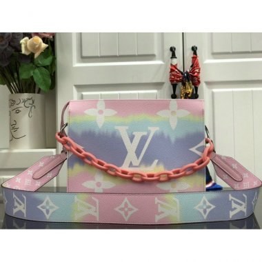 ルイヴィトン バッグ LOUIS VUITTON エスプリトイレ LV ESCALE TOILET POCHE M68137JD