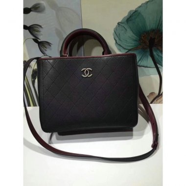 大人気ブランド シャネルバッグ スーパーコピー品バッグ 高品質 CHANEL HAND BAG A71018D