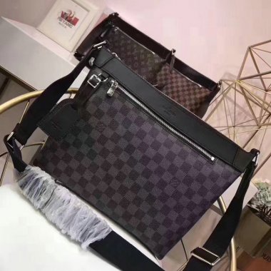 ルイヴィトン バッグ LOUIS VUITTON メッセンジャーバッグ LV MESSENGER Bag N40003