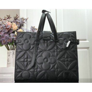 ルイヴィトン バッグ LOUIS VUITTON LV ONTHEGO M60725YH