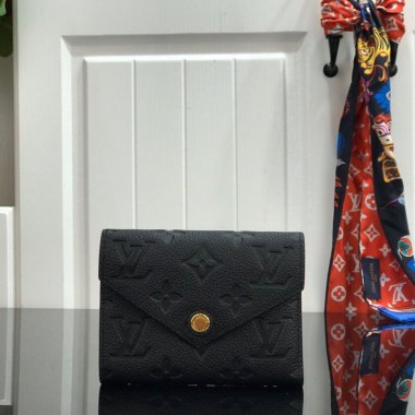 ルイヴィトン財布 Louis Vuitton LV VICTORINE WALLET ビクトリア 財布 M64060a