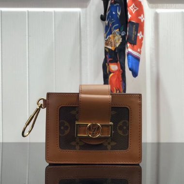 ルイヴィトン財布 Louis Vuitton LV DAUPHINE WALLET ドーフィン 財布 M68751W