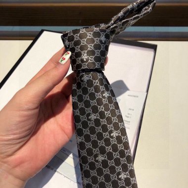 人気ブランド品 スーパーコピー 高級紳士ネクタイ 高品質 送料無料!tie002