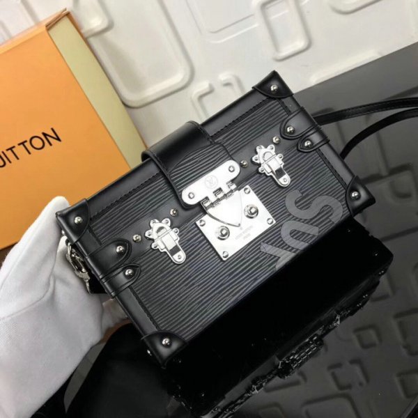 ルイヴィトン バッグ LOUIS VUITTON LV Supreme PETITE MALLE BOX M94219