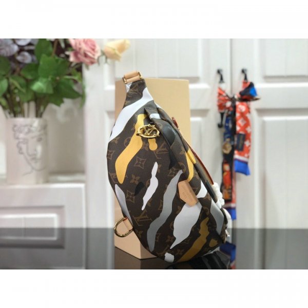 ルイヴィトン バッグ LOUIS VUITTON Xlolバンバッグ LV XLOL BUMBAG M45106