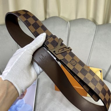 人気のブランドベルト メンズベルト Belt 男性用 スーツ カジュアル ギフト プレゼント 送料無料 ！ belt057
