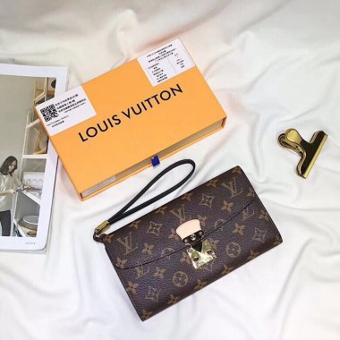 ルイヴィトン財布 Louis Vuitton LV Wallet 財布 M58102b