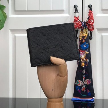 ルイヴィトン財布 Louis Vuitton LV MULTIPLE WALLET マルチウォレット 財布 M69037