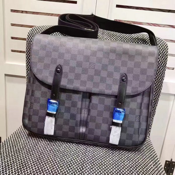 ルイヴィトン バッグ LOUIS VUITTON クリストファーバッグ LV CHRISTOPHER bag M41643a