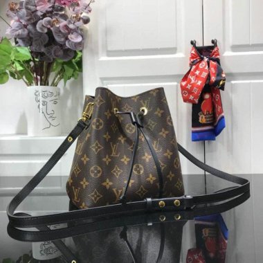 ルイヴィトン バッグ LOUIS VUITTON ノノエBB LV NEONOE BB M53609PH