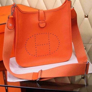 HERMES エルメス エヴリン3 PM バッグ 人気 斜めがけバッグ HERMES Evelyn エヴリンPM レザーEvelyn-001
