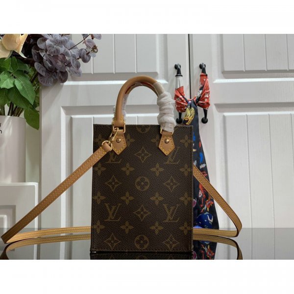 ルイヴィトン バッグ LOUIS VUITTON LV PETIT SAC PLAT M69442