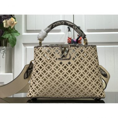 ルイヴィトン バッグ LOUIS VUITTON LV CAPUCINES BB N98426B
