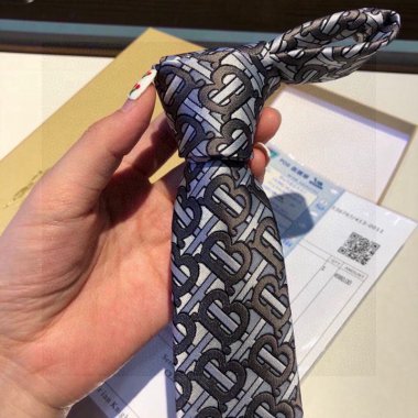 人気ブランド品 スーパーコピー 高級紳士ネクタイ 高品質 送料無料!tie068