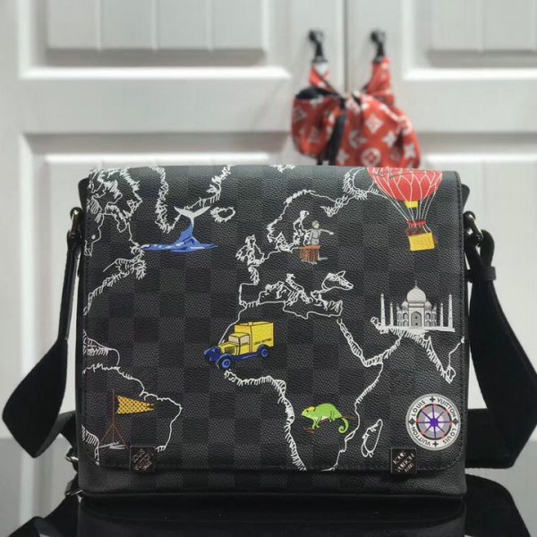 ルイヴィトン バッグ LOUIS VUITTON LV DISTRICT PM N41028DT