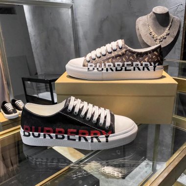 人気のブランドブランド スニーカー 靴 コピー品 メンズ 男靴 送料無料 Shoes129