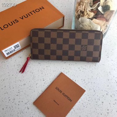ルイヴィトン WALLET 長財布 名刺入れ（小銭入れあり） M60742YD