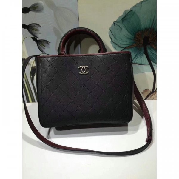 大人気ブランド シャネルバッグ スーパーコピー品バッグ 高品質 CHANEL HAND BAG A71018D
