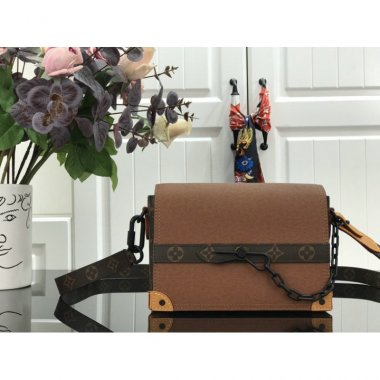ルイヴィトン バッグ LOUIS VUITTON ショルダーバッグ LV Shoulder bag M30717NV