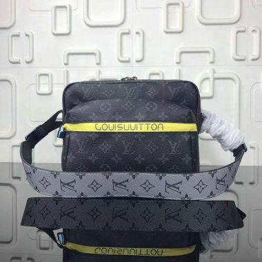ルイヴィトン バッグ LOUIS VUITTON メッセンジャーバッグ LV MESSENGER Bag M43845