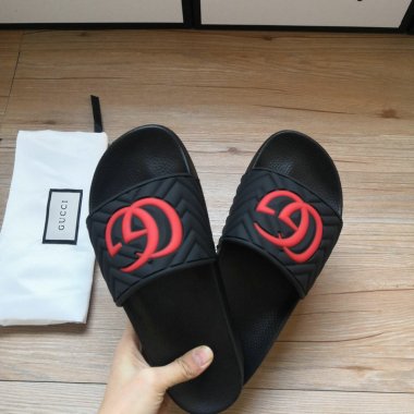 人気のブランドブランド 靴 コピー品 カップルスリッパ 男女適用 送料無料 couplesslippers056