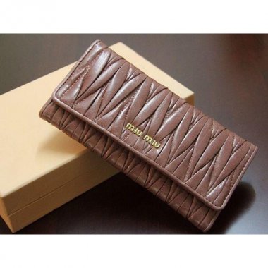【miumiu】ミュウミュウ財布 ミュウミュウ長財布 二つ折り長財布M168送料無料！激安通販！