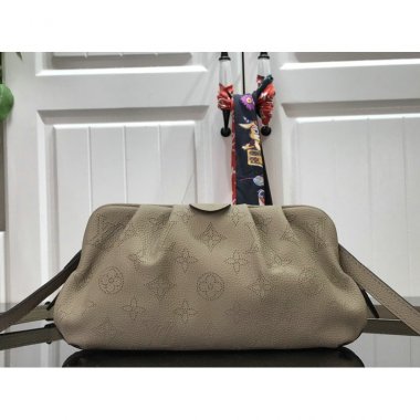 ルイヴィトン バッグ LOUIS VUITTON LV SCALA MINI POUCH M80092a