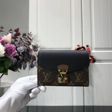 ルイヴィトン財布 Louis Vuitton LV Wallet 財布 M67478