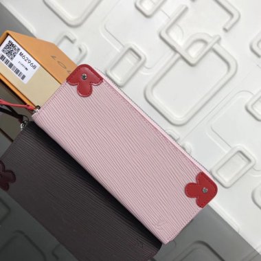 ルイヴィトン WALLET 長財布 名刺入れ（小銭入れあり） M62968
