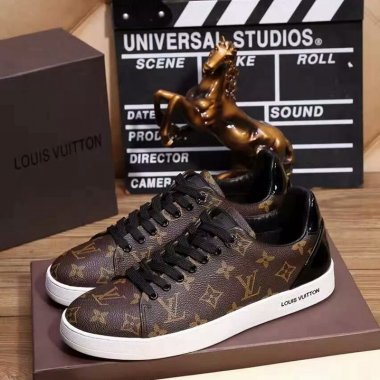 人気のブランドブランド スニーカー 靴 コピー品 メンズ 男靴 送料無料 Shoes064