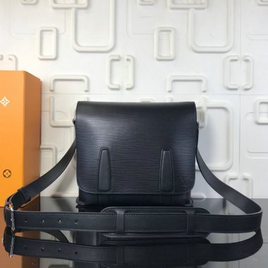 ルイヴィトン バッグ LOUIS VUITTON メッセンジャーバッグ LV MESSENGER BAG M53409