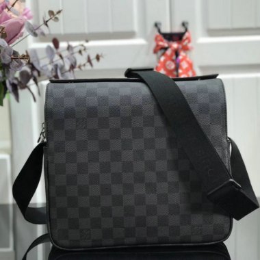 ルイヴィトン バッグ LOUIS VUITTON メッセンジャーバッグ LV MESSENGER BAG N45255FHa
