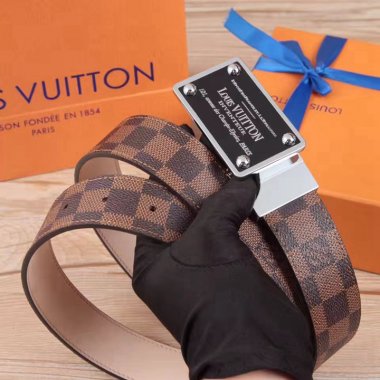人気のブランドベルト メンズベルト Belt 男性用 スーツ カジュアル ギフト プレゼント 送料無料 ！ belt003
