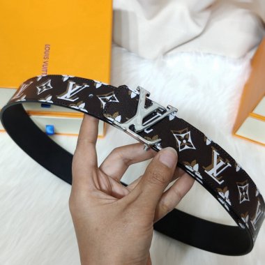 人気のブランドベルト メンズベルト Belt 男性用 スーツ カジュアル ギフト プレゼント 送料無料 ！ belt054