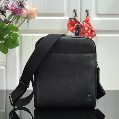 ルイヴィトン バッグ LOUIS VUITTON アレックスメッセンジャー LV ALEX MESSENGER BB M30265