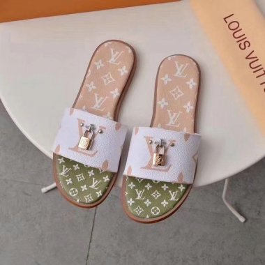 人気のブランドブランド 女スリッパ 夏の靴 コピー品 送料無料 nvliangxie028