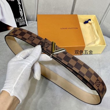 人気のブランドベルト メンズベルト Belt 男性用 スーツ カジュアル ギフト プレゼント 送料無料 ！ belt065