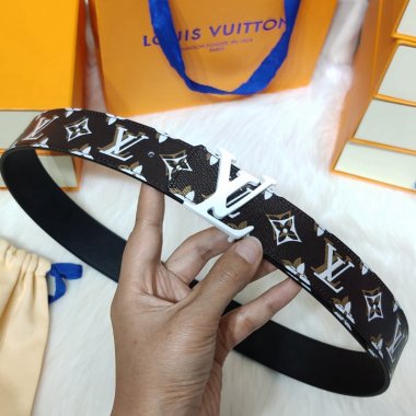 人気のブランドベルト メンズベルト Belt 男性用 スーツ カジュアル ギフト プレゼント 送料無料 ！ belt055