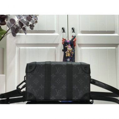 ルイヴィトン バッグ LOUIS VUITTON LV SOFT TRUNK WALLET M45671W