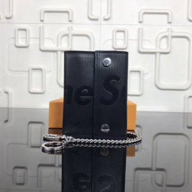 ルイヴィトン財布 Louis Vuitton LV Supreme RIVETS CHAIN Wallet Supremeリベットチェーン 財布 M64212SZa