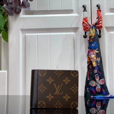 ルイヴィトン財布 Louis Vuitton LV MULTIPLE WALLET マルチウォレット 財布 M69408
