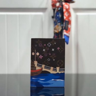 ルイヴィトン財布 Louis Vuitton LV PASSPORT COVER パスポートカバー 財布 M64411CQa