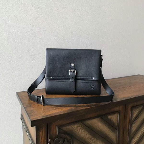 ルイヴィトン バッグ LOUIS VUITTON キャニオンメッセージバッグ LV CANYON Message bag M54963