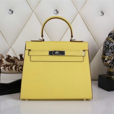 HERMES エルメス ケリーバッグ 人気！2WAY ショルダーバッグ HERMES Kelly ケリーバッグ レザー ゴールド金具Kelly017