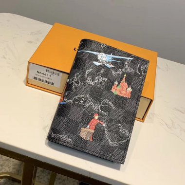 ルイヴィトン財布 Louis Vuitton LV PASSPORT COVER パスポートカバー 財布 N64411DT