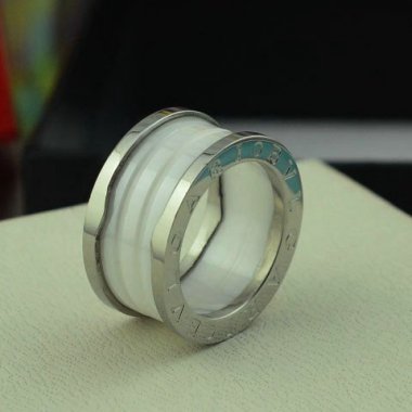 ブランドジュエリー スーパーコピーリング メンズ レディース プレゼント アクセサリー 指輪 人気可愛いおしゃれ リング jiezhi077