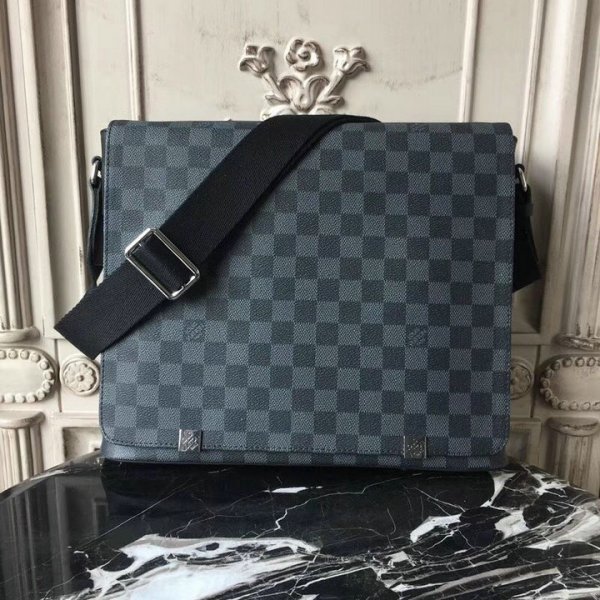 ルイヴィトン バッグ LOUIS VUITTON LV DISTRICT bag N41032a