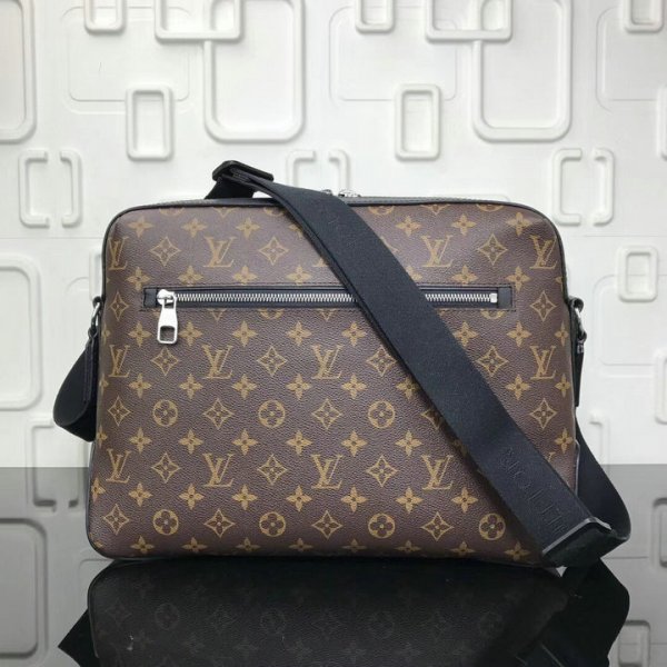 ルイヴィトン バッグ LOUIS VUITTON メッセンジャーバッグ LV MESSENGER Bag M40387