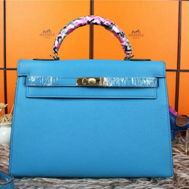 HERMES エルメス ケリーバッグ 人気！2WAY ショルダーバッグ HERMES Kelly ケリーバッグ レザー ゴールド金具Kelly037