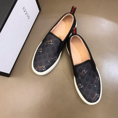 人気のブランドブランド スニーカー 靴 コピー品 メンズ 男靴 送料無料 Shoes102